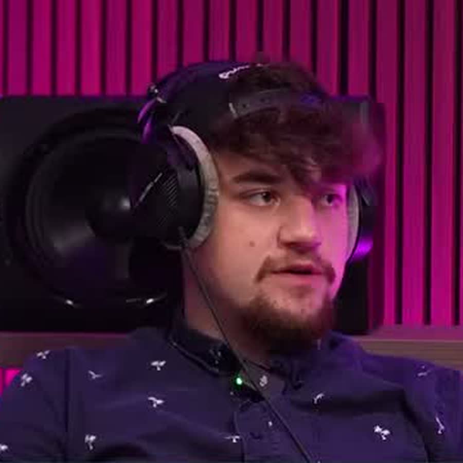 Cook in the Dumblit studio